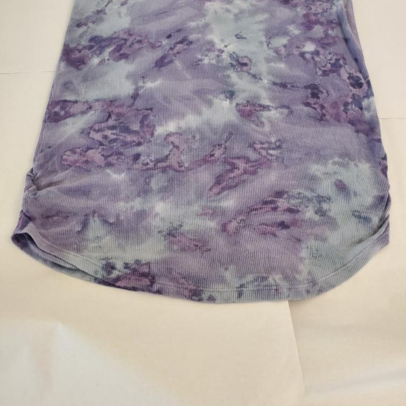 Tye Dye Purple blue hues sleeveless top - Picture 4 of 4